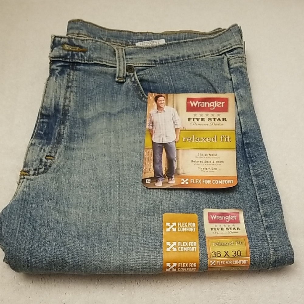 Wrangler 36x30 Relaxed Fit Jeans